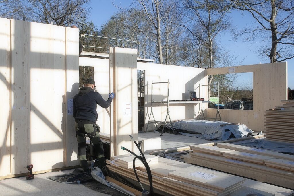 klik-klik-walls